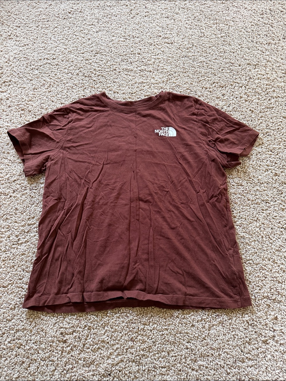 The North Face women’s  Short Sleeve Tee — Mahogany Brown